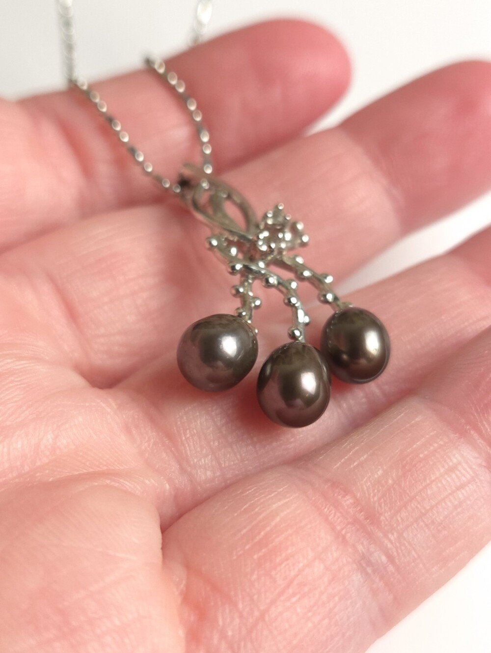 18K White Gold Plated Genuine Brown Pearl & Crystal Pendant Necklace Marked 750 - Picture 7 of 12